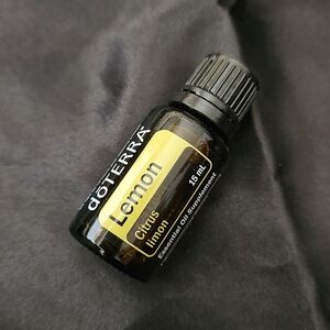 FREE Lemon Doterra 15ml Essential Oil NEW w/ Salt Scrub 4oz purchase
